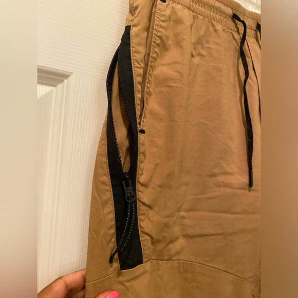 American Eagle Outfitters Active Flex Men’s Joggers- Size Medium - Picture 3 of 5